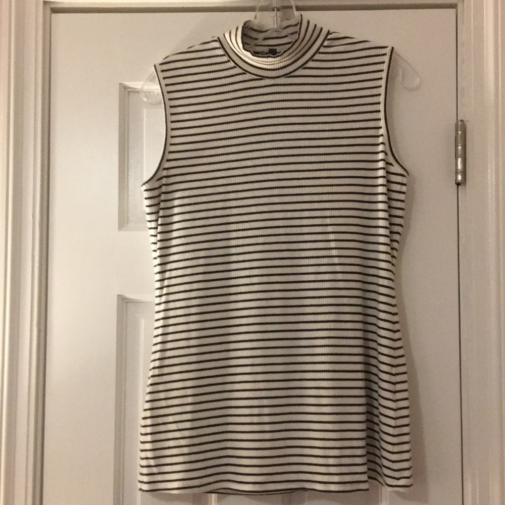 Striped sleeveless mock turtleneck